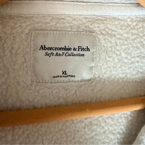 Abercrombie & Fitch Shawl Collar Henley pullover Sweatshirt, heather gray, XL - Picture 9 of 10